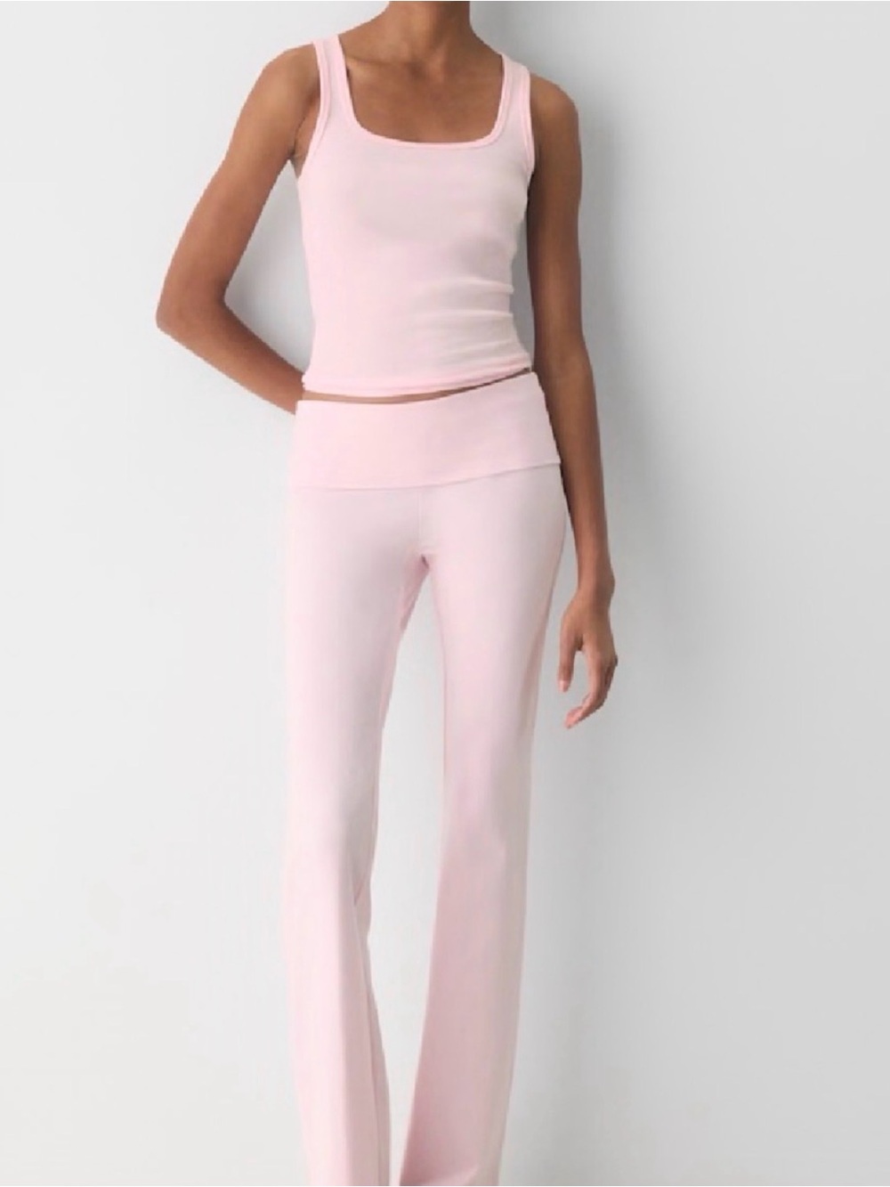 Aritzia Light Pink Wide-Leg Yoga Pants